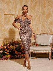 Robe midi léopard à sequins épaules dénudées 