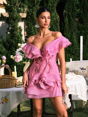 Robe courte à volants et col en V rose