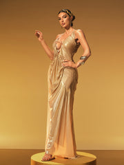 Robe longue froncée à col licou en marron 