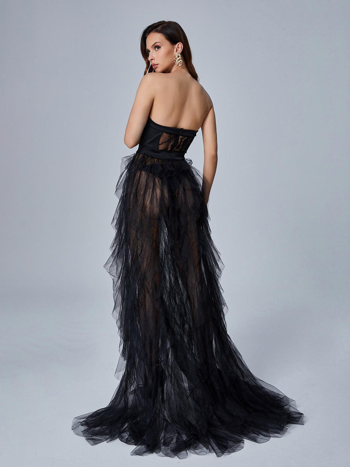 Robe longue en tulle noir 