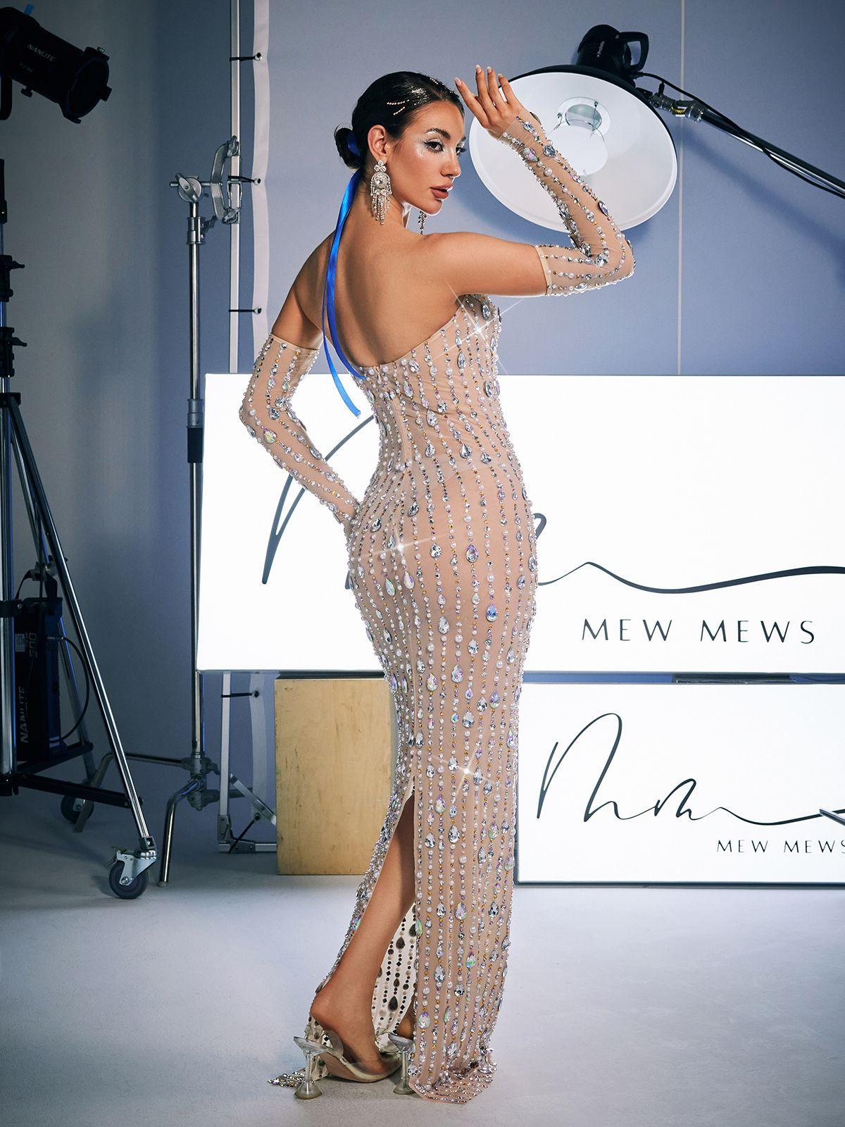 Robe longue bustier à strass avec gants 