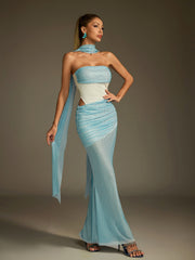 Écharpe strass robe longue en résille 