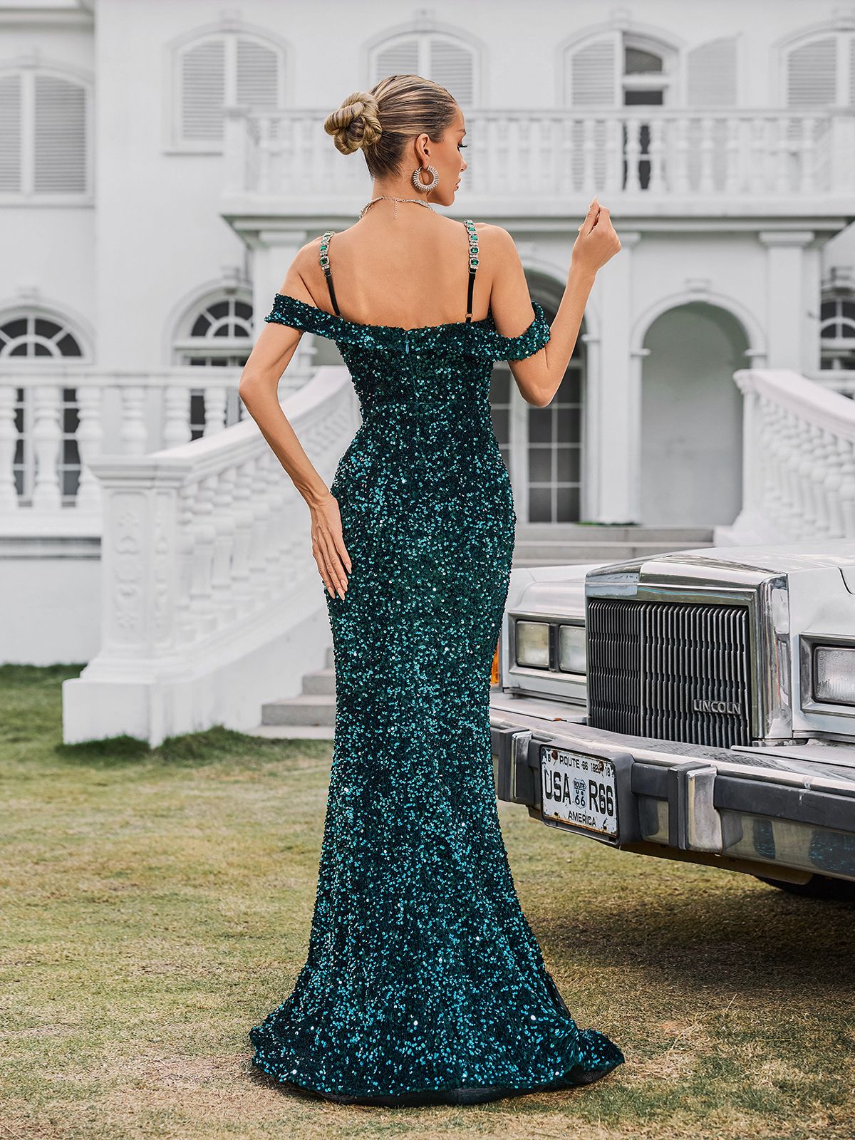 Robe maxi à fines bretelles ornée de spaghettis 
