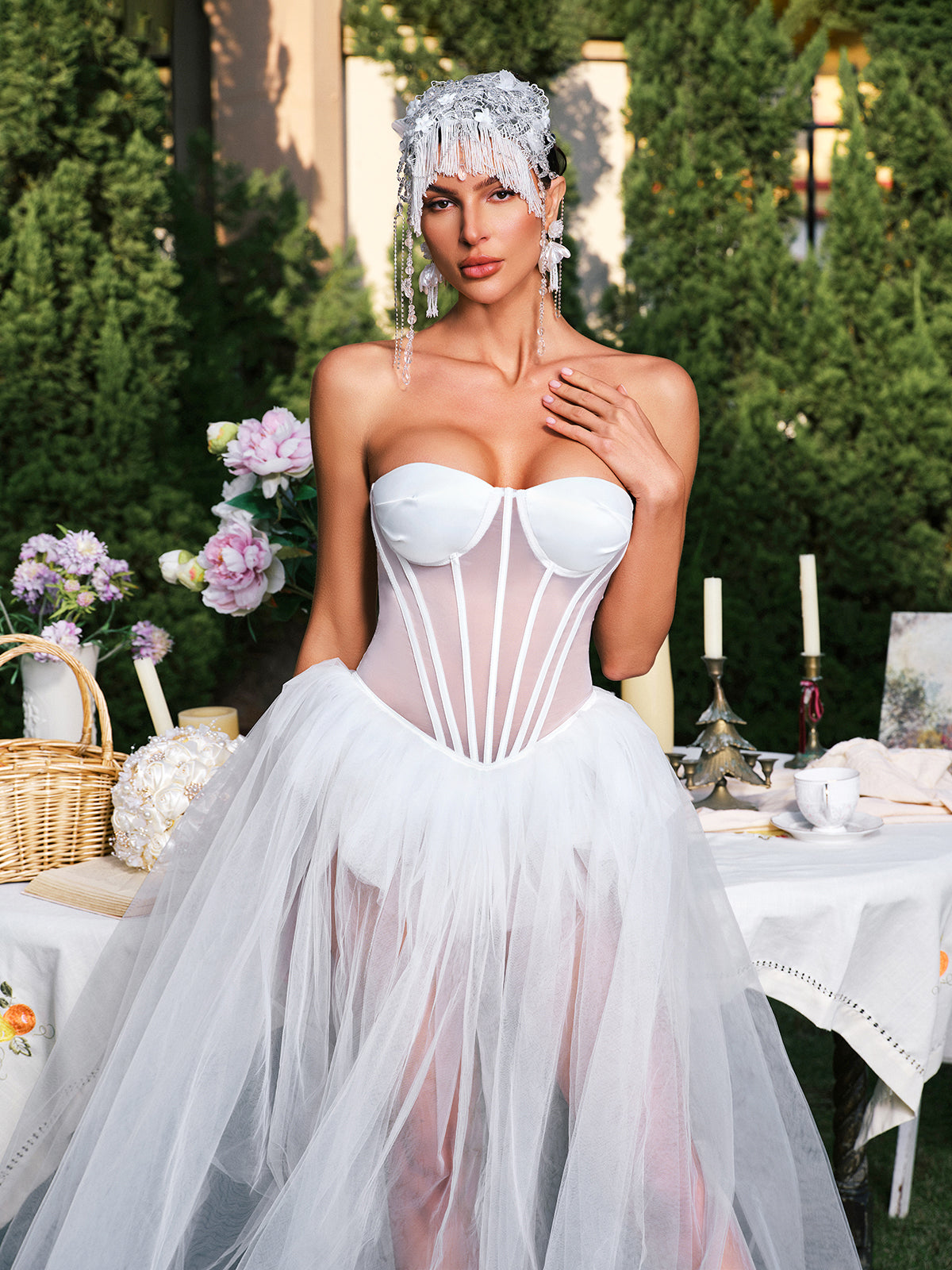 Robe longue bustier en résille