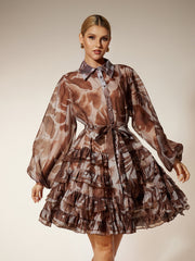 Robe mini imprimée à volants étagés 