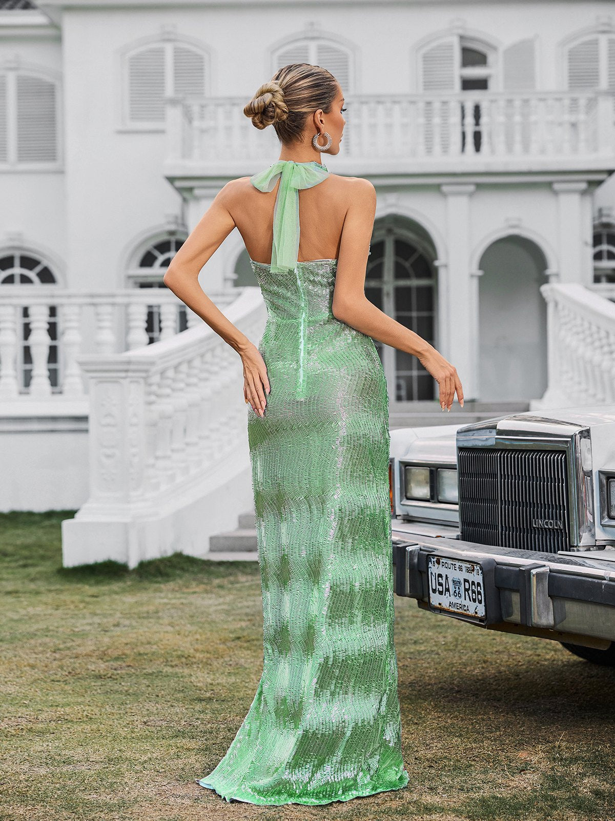 Robe longue fendue à col halter verte 