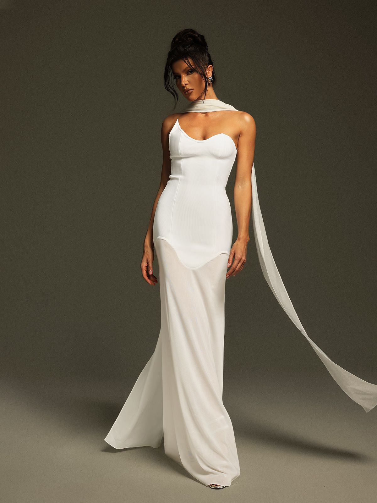 Robe longue bustier drapée à bandage 
