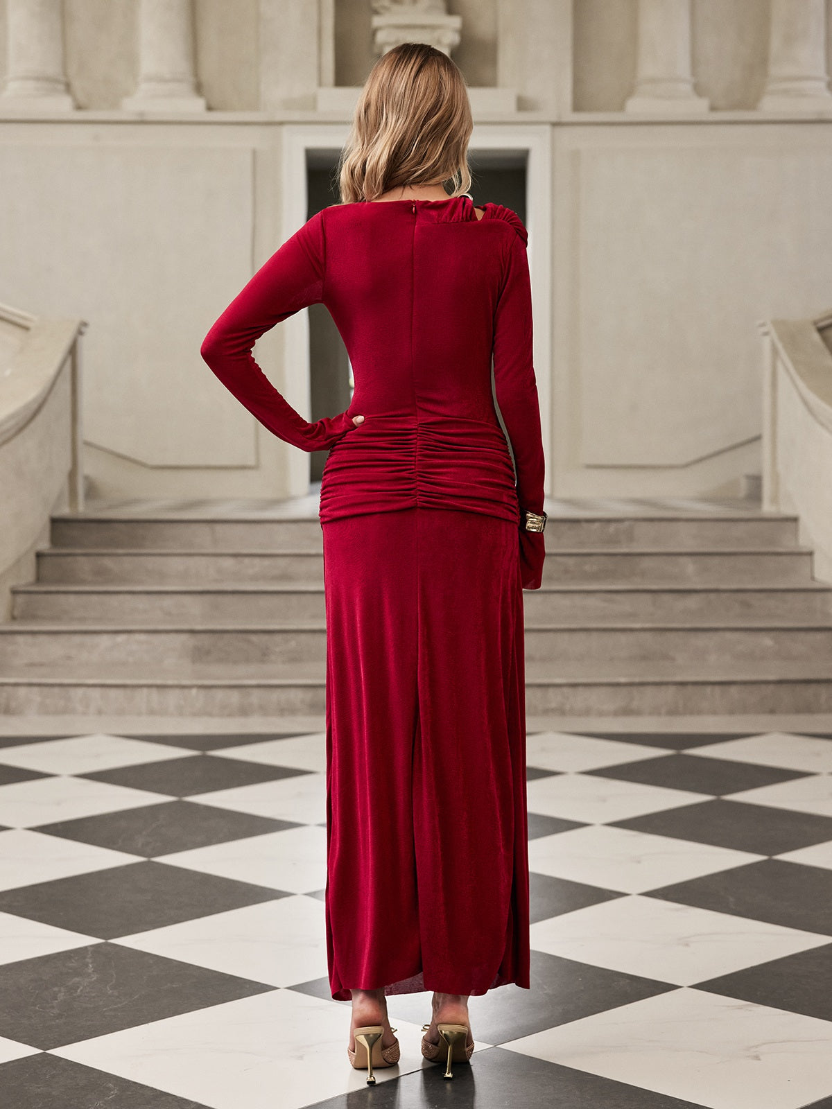 Robe longue maxi en velours à manches longues 