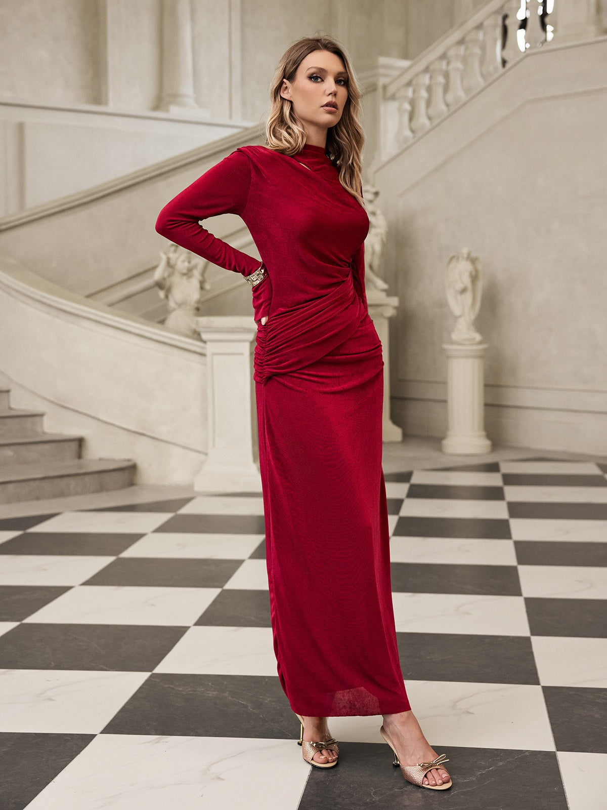Robe longue maxi en velours à manches longues 