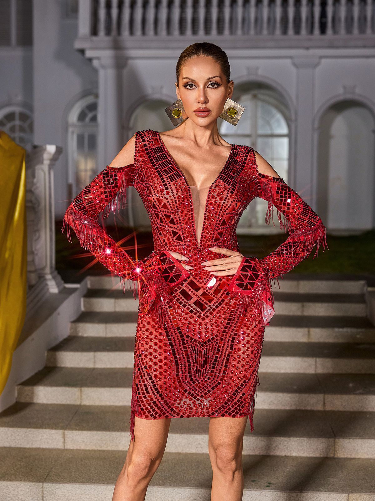 Robe courte en acrylique à franges de strass 