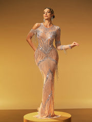 Robe longue asymétrique à franges et cristaux