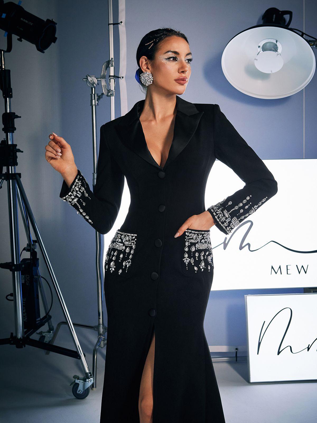 Robe blazer noire à strass 