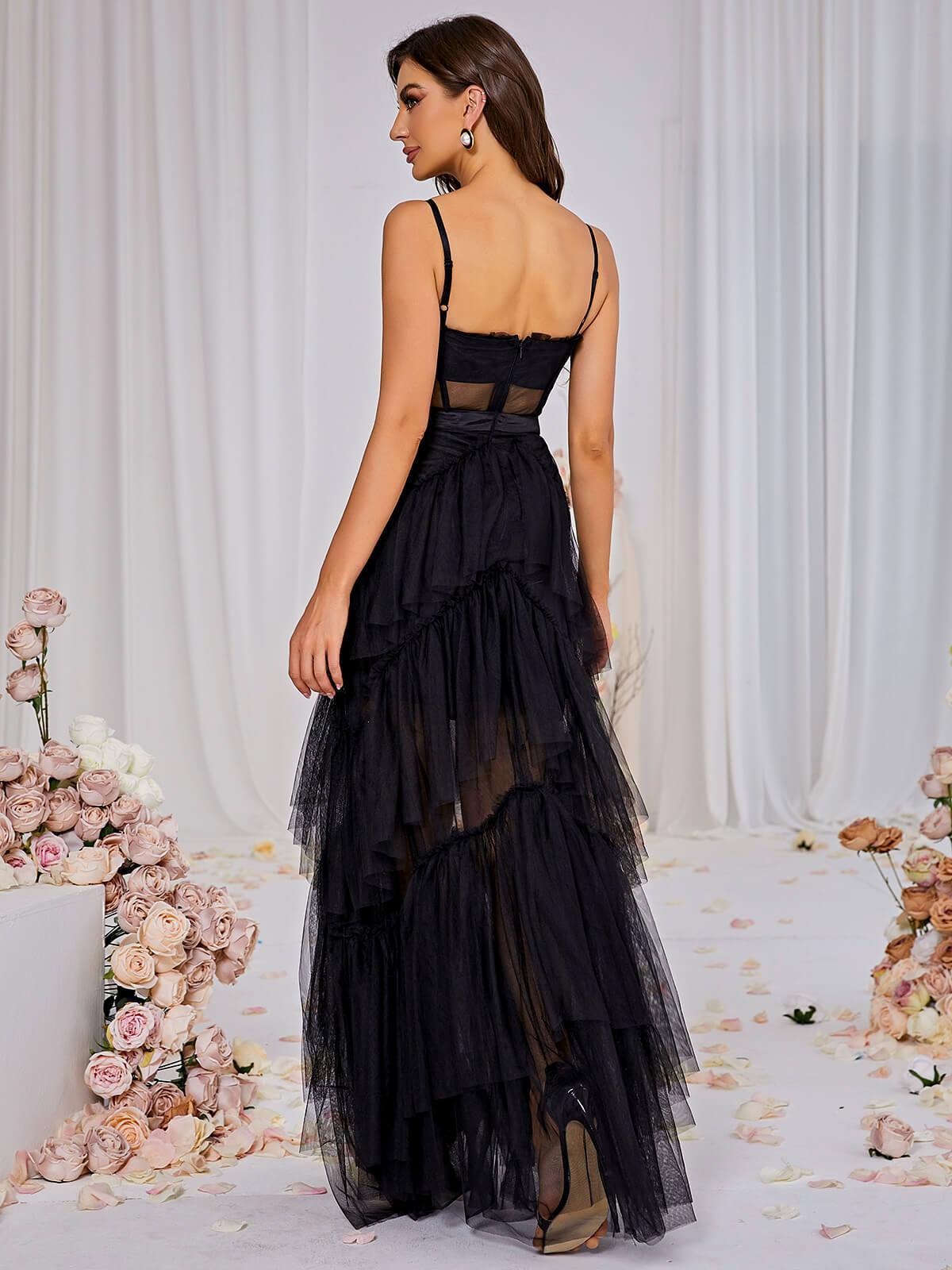 Robe longue en résille noire