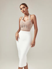 Robe bandage beige à perles et col halter