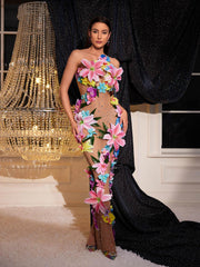 Robe dos nu en maille à fleurs et strass 