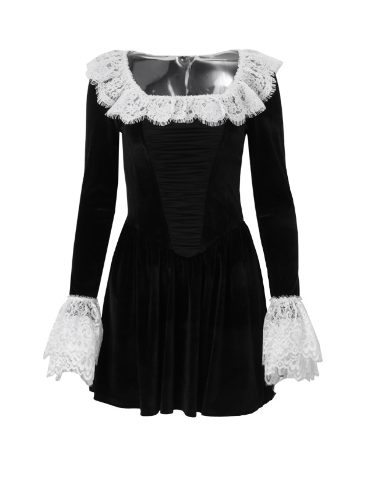 Robe courte en velours ornée de dentelle 