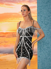 Robe en tulle à franges ornée de sequins 