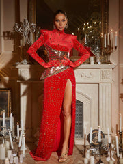 Robe maxi fendue ornée de strass 
