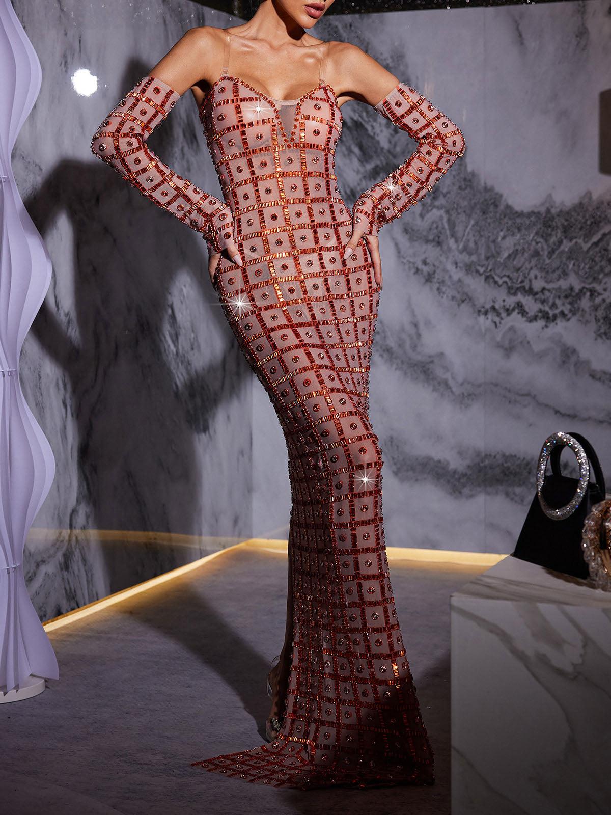 Robe longue en résille strass 