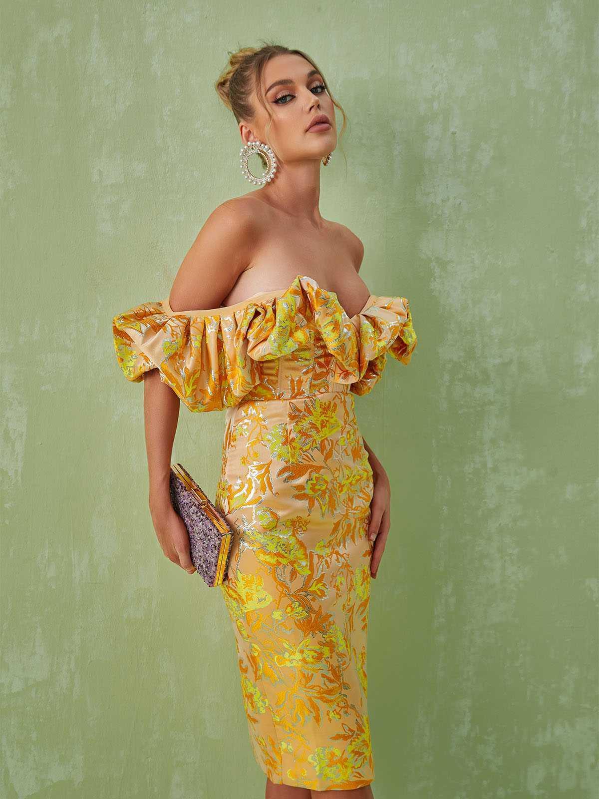 Robe midi jacquard à épaules dénudées 