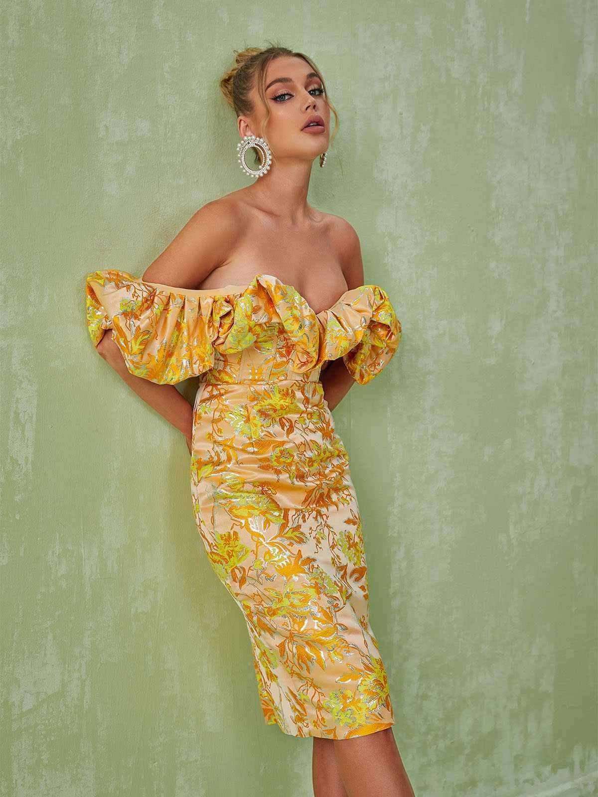 Robe midi jacquard à épaules dénudées 