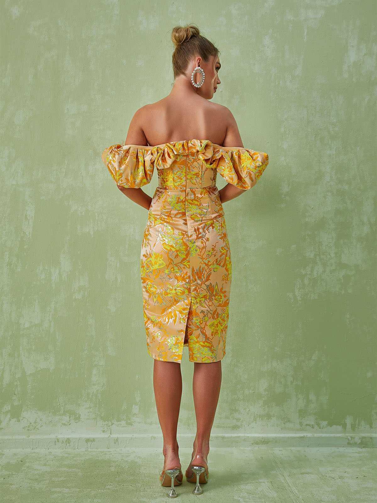 Robe midi jacquard à épaules dénudées 