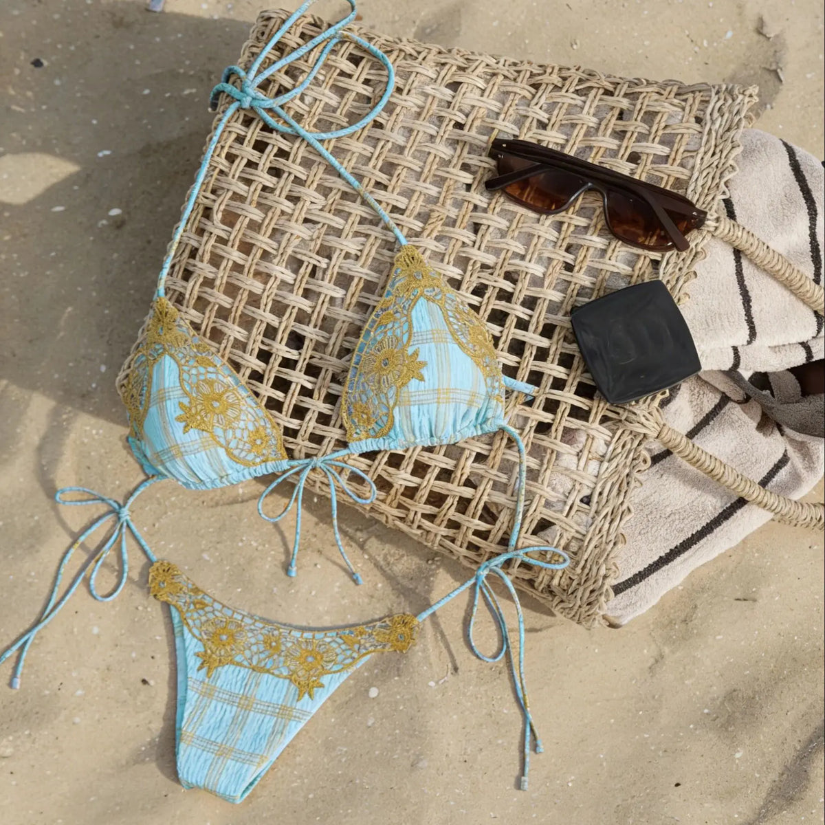 Lace Bikini Set Tie Side Swimsuit Embroidery Resort Swimwear Halter String Bikini Bathing Suit