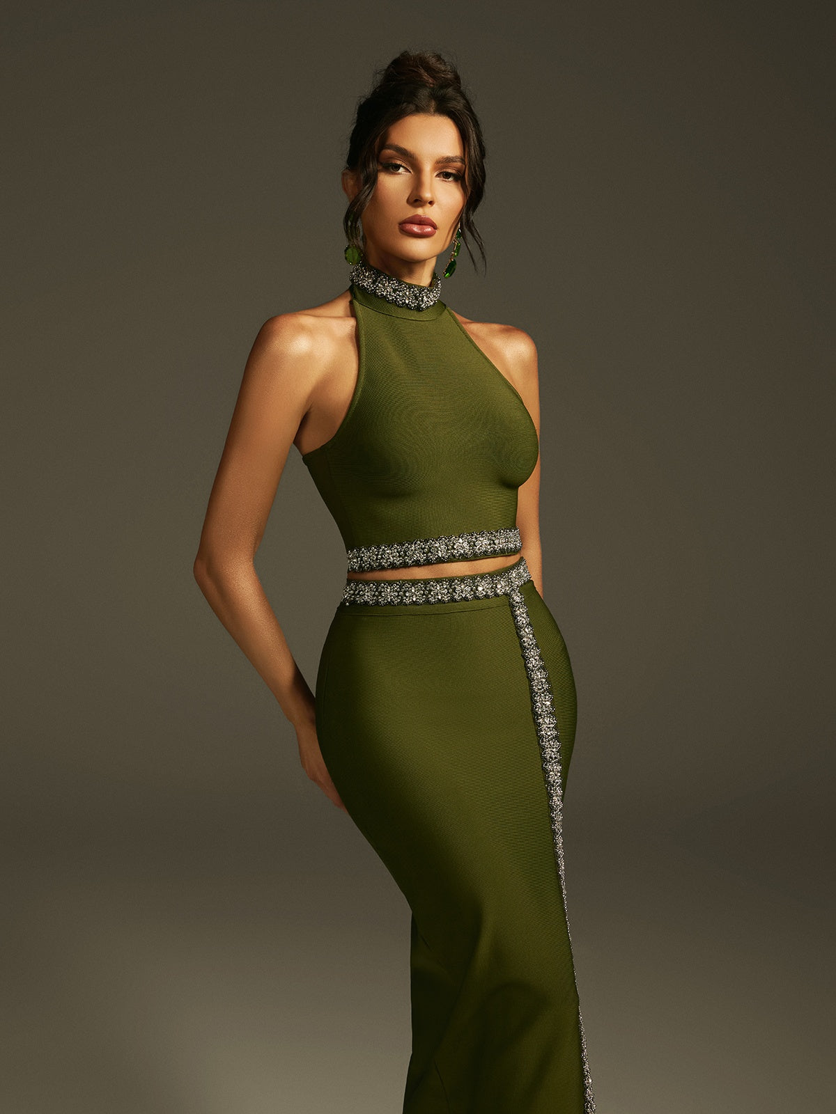 Ensemble jupe bandage dos nu à cristaux 