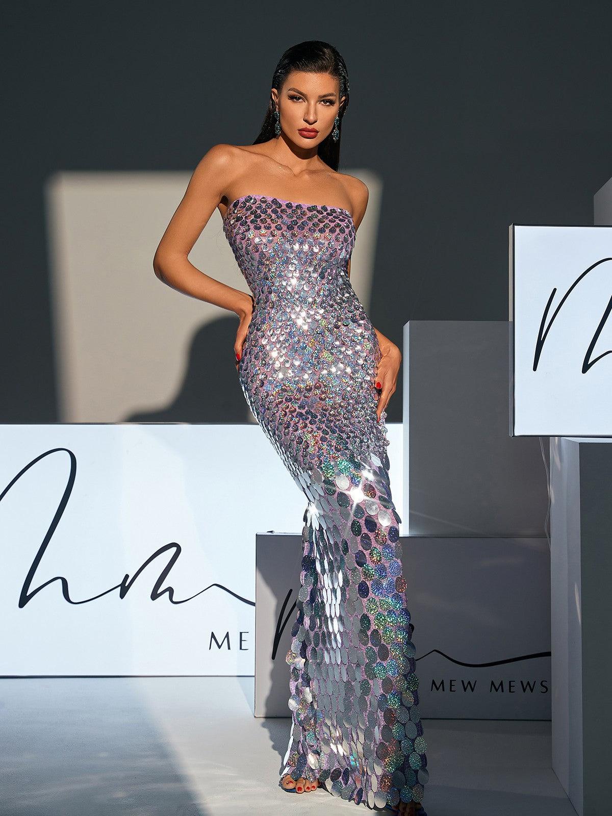 Robe maxi fendue à sequins sans bretelles 