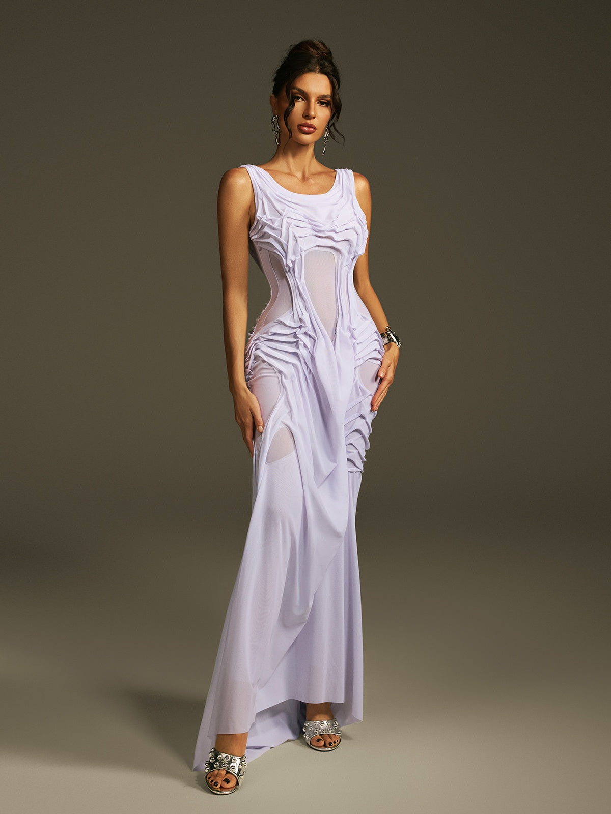 Robe maxi froncée sans manches 