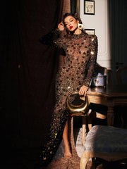 Robe longue en maille acrylique à col montant 