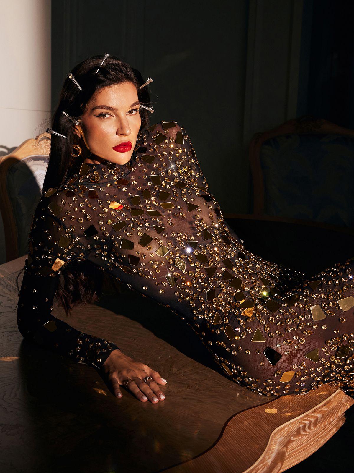 Robe longue en maille acrylique à col montant 