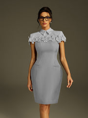 Robe courte à col fleuri grise 