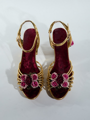 Sandales en velours fleuri