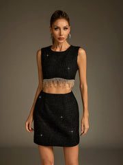 Robe courte en tweed à découpes strass 