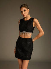 Robe courte en tweed à découpes strass 
