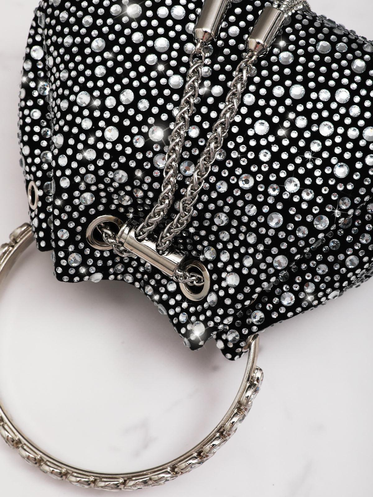 Sac seau noir orné de cristaux