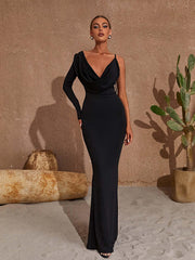 Robe maxi noire asymétrique dos nu à une épaule 