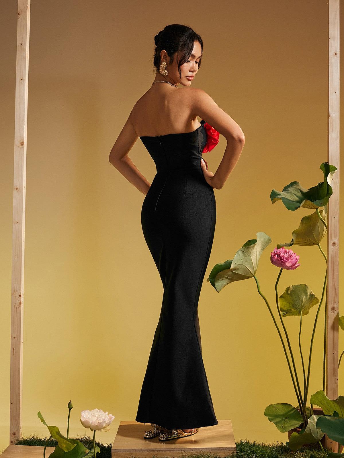 Robe longue bustier à fleurs et cristaux 