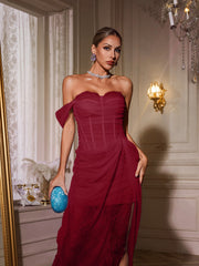 Robe midi asymétrique en dentelle fendue couleur vin 