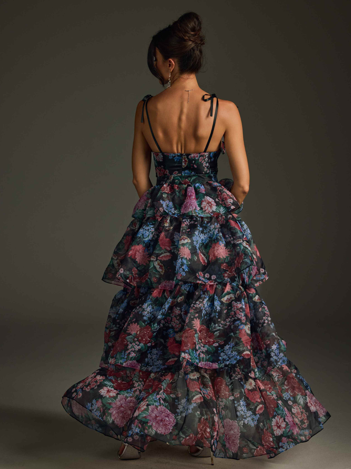 Ensemble jupe et jupe à imprimé floral noir 