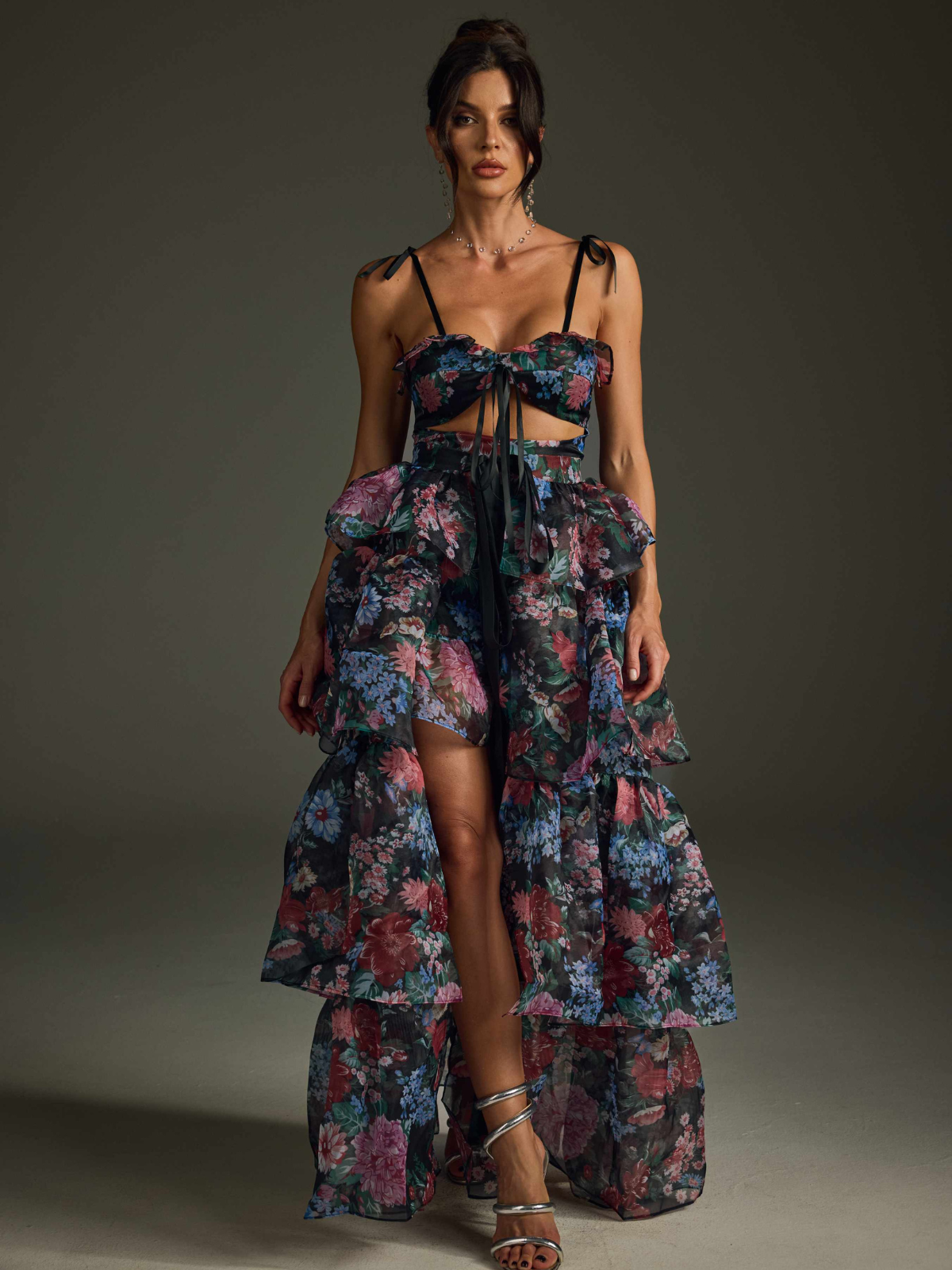 Ensemble jupe et jupe à imprimé floral noir 