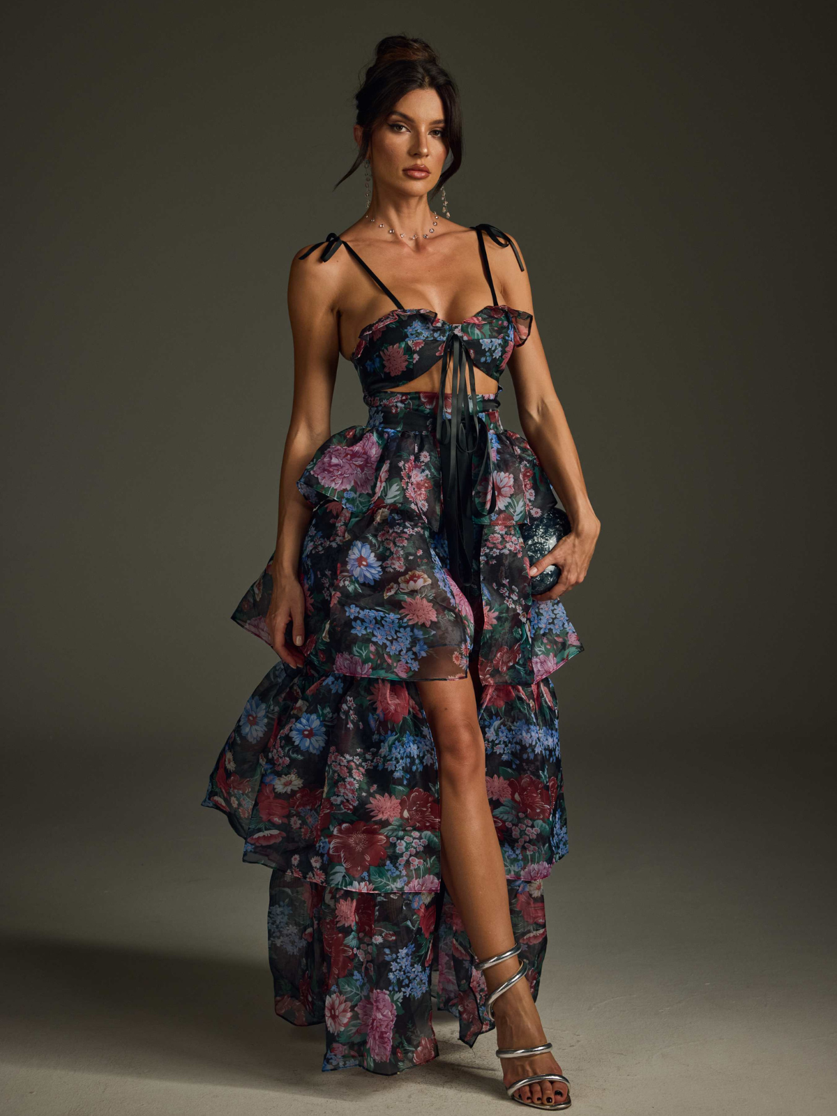 Ensemble jupe et jupe à imprimé floral noir 