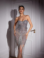 Robe mini à chaîne de cristaux 