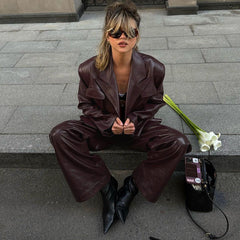 Ensemble de costume en cuir marron tendance 