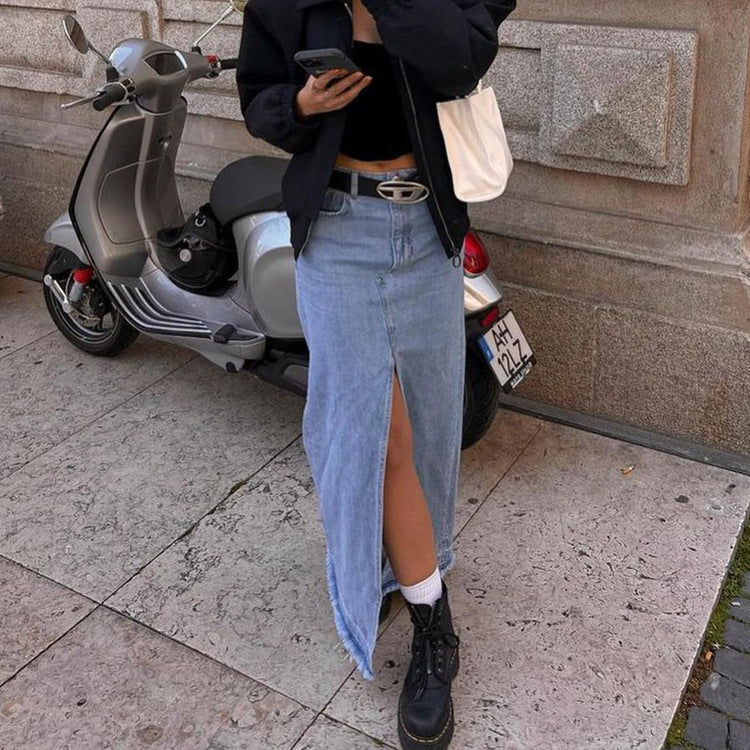 Jupe en jean fendue style streetwear 