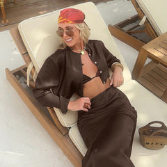Ensemble de vacances en soie marron