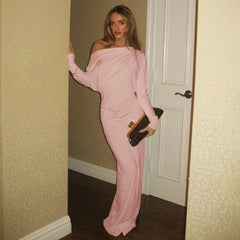 Robe maxi élégante à épaules dénudées 