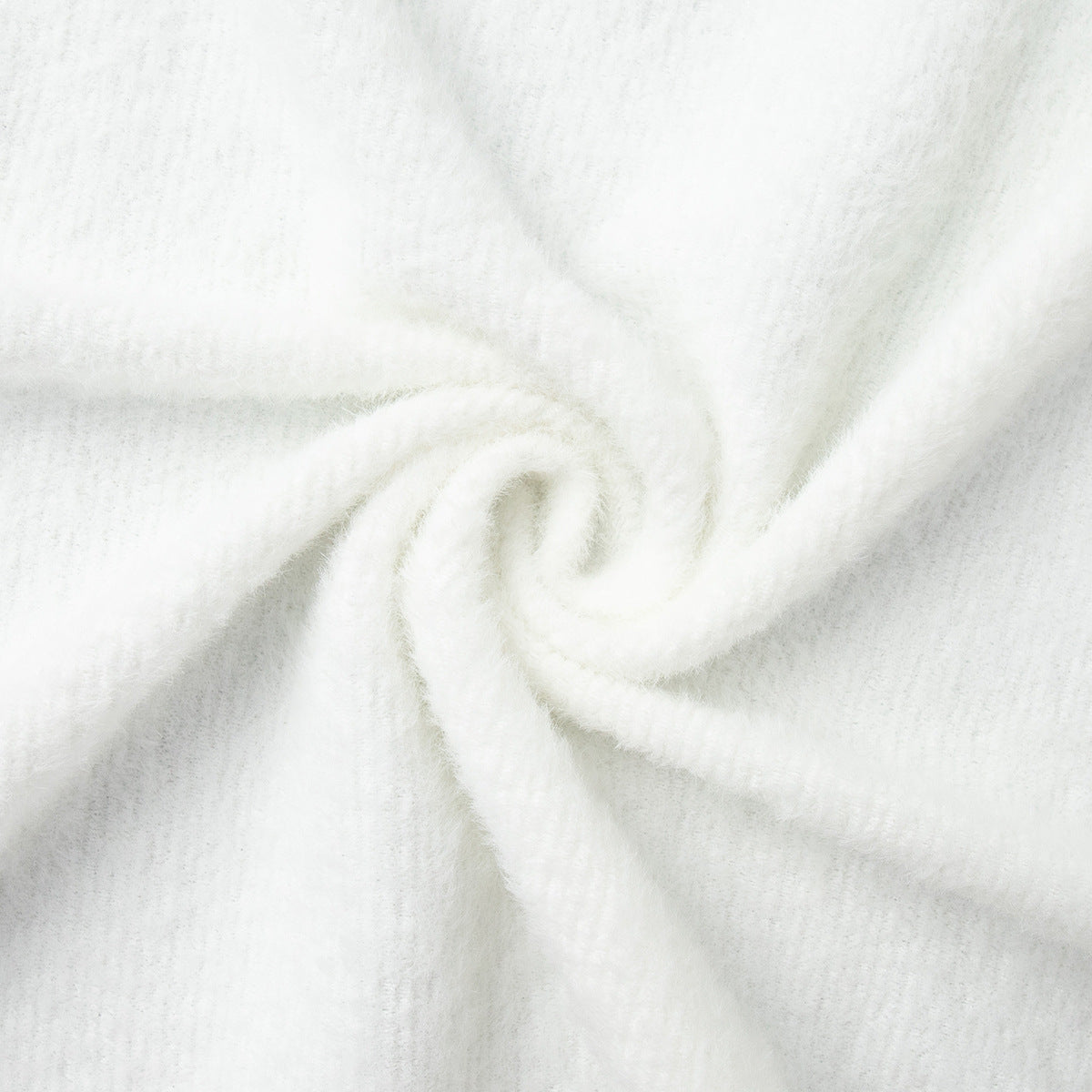 Indoor Effortlessly Elegant White Cardigen