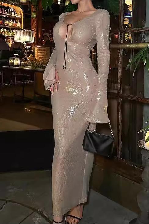 Robe à cordon Silhouette Futuriste